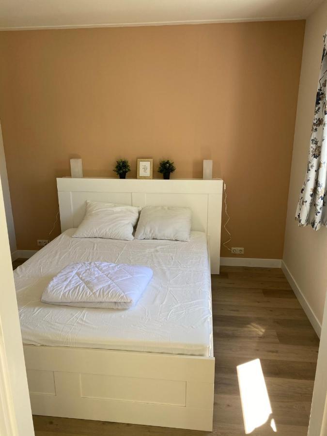 House In A Quiet Location In Zeeland 2 Apartment Bruinisse Luaran gambar